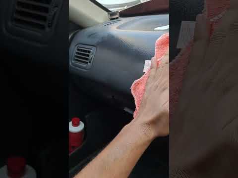 Color Shampoo + Interior Dressing + All Purpose Cleaner + water Less  wash+ Glass Cleaner + Engine Degreaser + Tire Dressing (Carrera Complete Kit Box) + Yellow MF