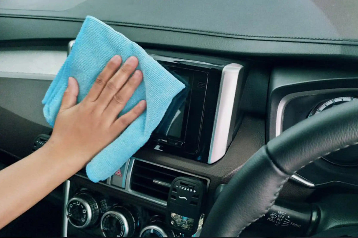 Carrera Car Dashboard Cleaning